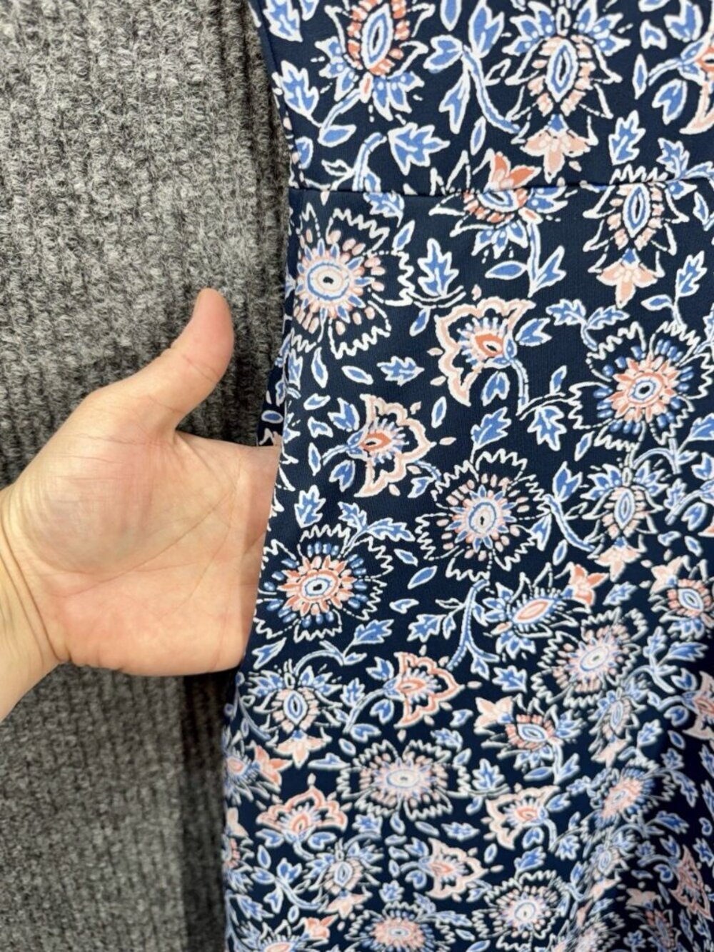 Title Nine Diamalete Dress Women M Blue Floral Athleisure Sleeveless V-Neck Mini - Picture 2 of 9